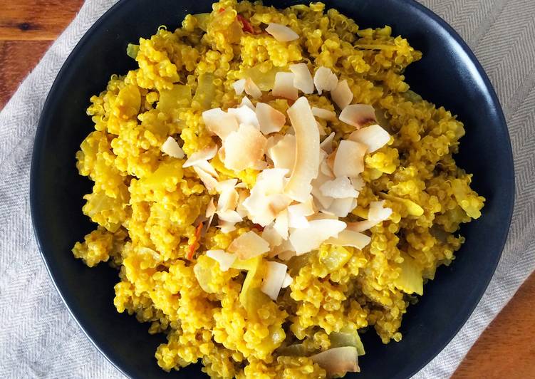 Saturday Fresh Coconut Curry Quinoa (Vegan + Gluten Free)