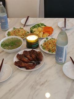 Hình của món Sườn cừu nướng mật ong.