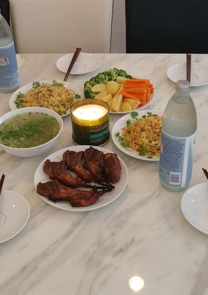 Hình của món Sườn cừu nướng mật ong.
