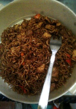 Foto resep Tumis mie campur tahu pedas