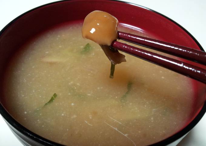 Miso Soup with Kayanoya Dashi