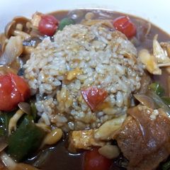 A picture of Curry with Summer Veggies.