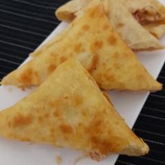 A picture of Chicken wrap.