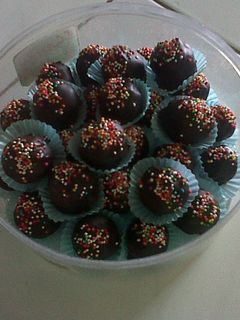 Foto resep BOLA COKLAT SUPER PRAKTIS