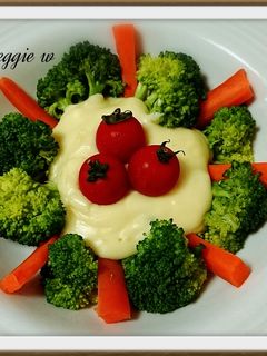 Foto resep Steamed veggie w cheese sauce