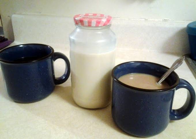 French Vanilla Coffee Creamer