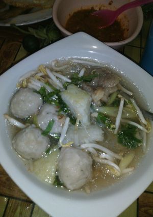 Foto resep lontong bakso (suka" saya)