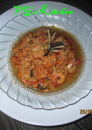 A picture of Shrimp Cooked with Tomatoes (UDANG MASAK TOMAT).