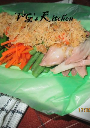 A picture of Vegetables with Grated Coconut Sambal (GUDANGAN).
