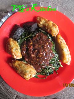 A picture of Sour Sambal Onion (BRAMBANG ASEM).