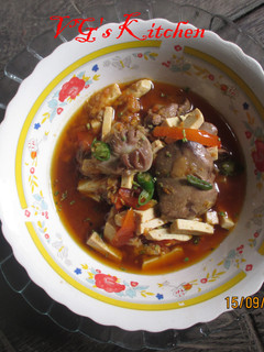 A picture of Spicy Marinated Chicken Liver and Gizzards (ATI AMPELA BUMBU PEDAS).