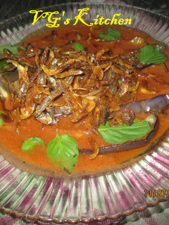 A picture of Fried Eggplant in Spicy Coconut Milk Sauce (FOFOKI).