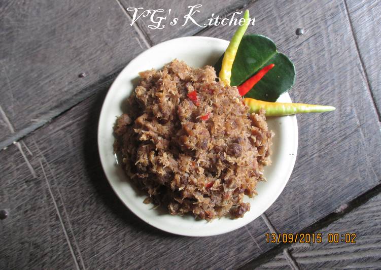 Recipe of Homemade Coconut Sambal with Mature Tempeh (SAMBAL JENGGOT)