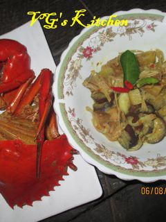 A picture of Mangrove Crab with Coconut Milk Vegetables (KEPITING KARAKA).