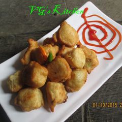 A picture of Fried Tofu Wrapped in Flour Batter (TAHU GORENG TEPUNG).