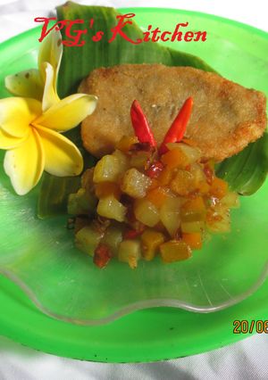 A picture of FRIED FISH SAUTEED CUCURBIT (Ikan Goreng Tumis Labu).