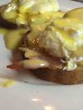 Huevos benedictinos