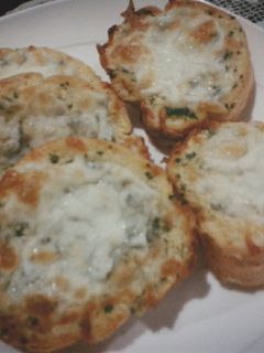Foto resep Cheezy Garlic Bread
