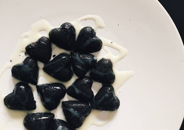 Oreo Cream Cheese Heart-shaped 'Truffles'