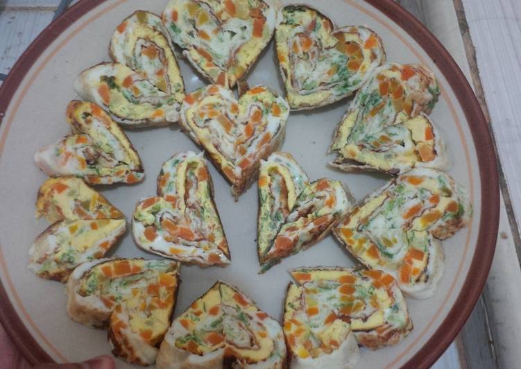 Resep masakan Heart Shapes Egg Roll | Langkah Membuat Heart Shapes Egg Roll Yang Lezat Sekali