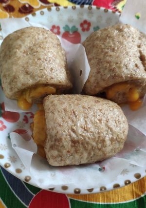 電鍋料理-黑糖全麥豆漿起司饅頭 的食譜成品照片