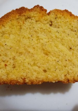 A picture of VALECINU (patent pending) Vanilla, lemon, cinnamon, nutmeg cake.