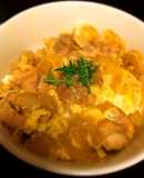 Oyakodon (arroz con pollo y huevos)