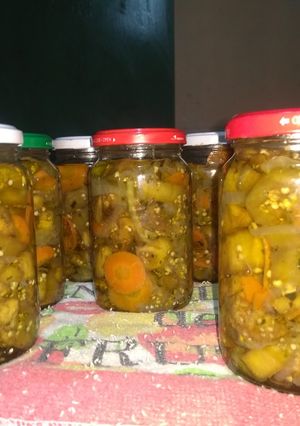 Una foto de Berenjenas en escabeche