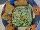 Nasi goreng hijau salmon