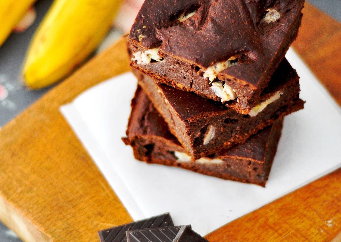 Brownie Fitness de chocolate y plátano sin azúcar y sin grasas