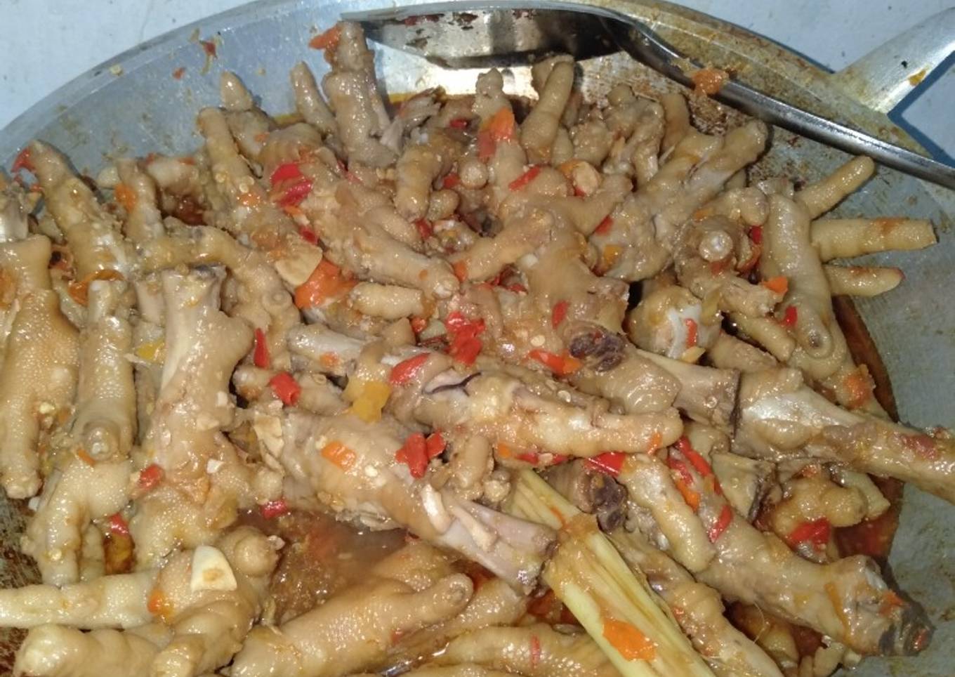 Ceker pedas manis