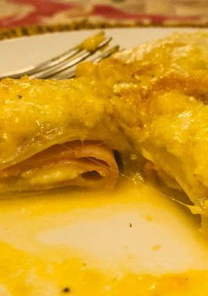 Una foto de Paquetitos de Jamón y Queso al gratín apto Keto 💛💛🧀🤗❤️