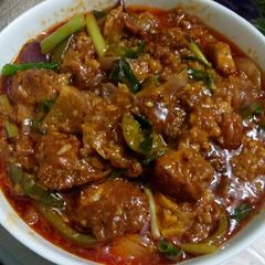 A picture of Chilli fish gravy.