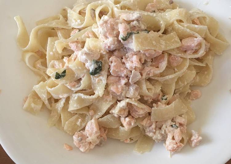 Pappardelle con salmone fresco e panna 👋