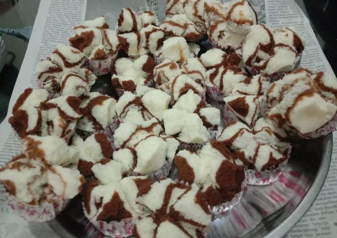 Bagaimana cara bikin Bolu Kukus Mekar Anti Gagal (Tanpa Air Soda)  enak