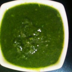 A picture of Mint chuttney.