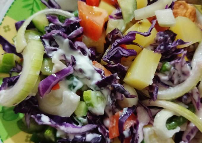 Yuk intip, Bagaimana cara bikin Salad Kubis Merah yang sesuai selera