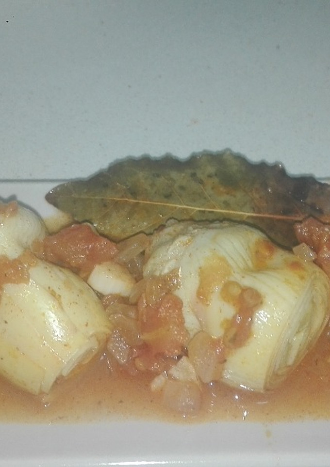 Una foto de Alcachofas en salsa