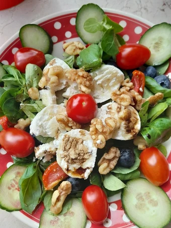 Easy Ways Make|Recipe} Goat cheese salad the Drool