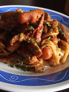 Una foto de Noodles con Secreto Ibérico a la Soja con Verduritas al Wok