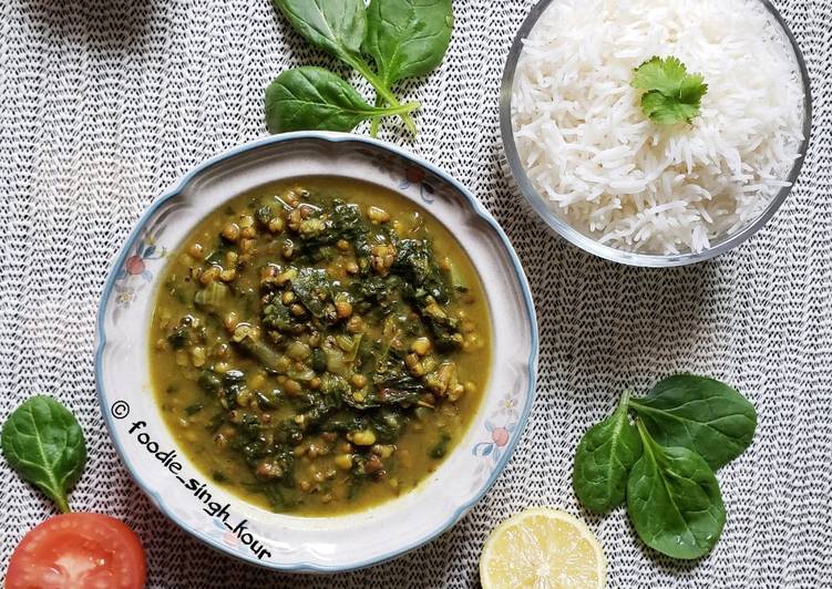 Step-by-Step Guide to Make Homemade Whole Green Moong Dal Palak