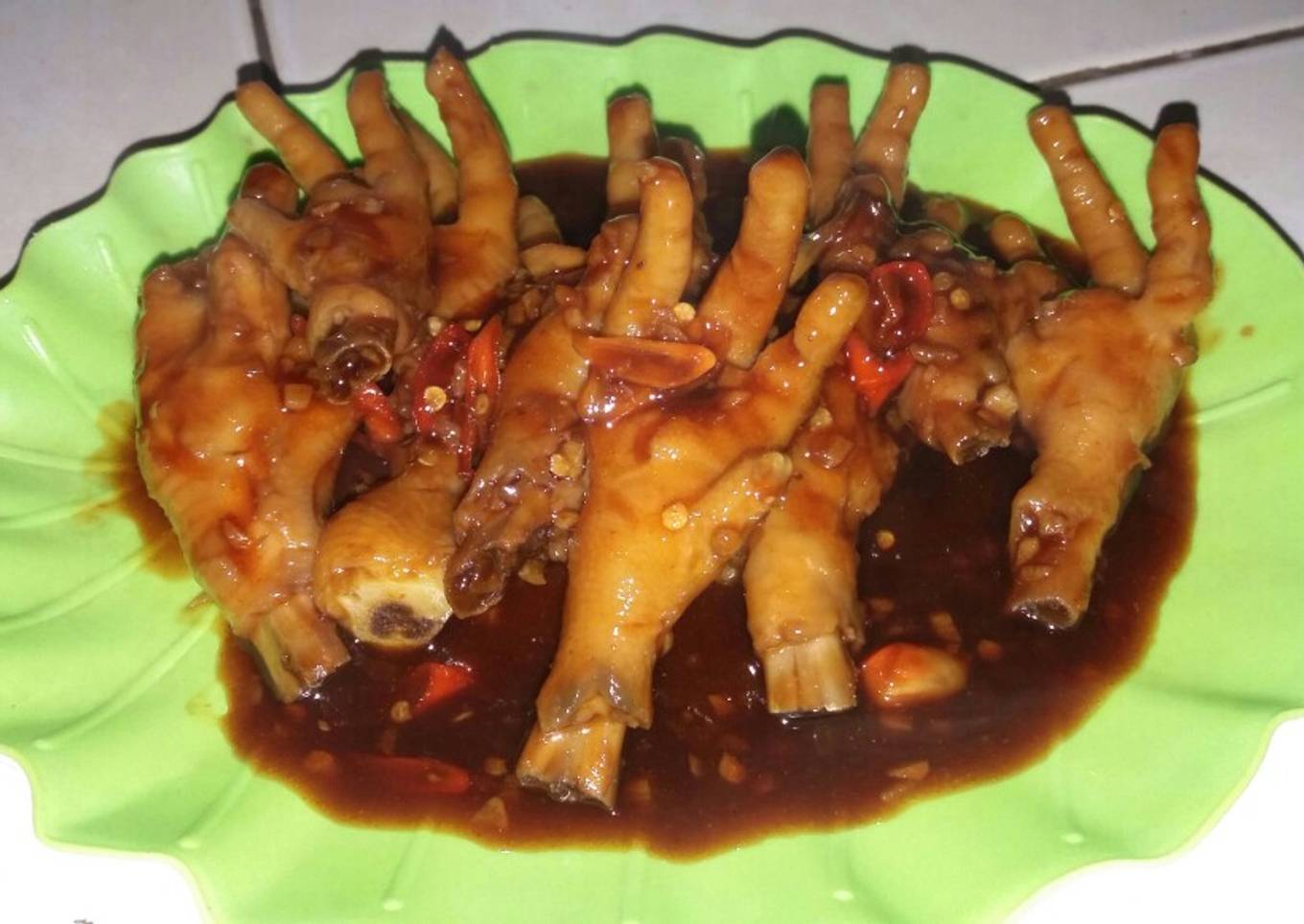 Ceker pedas saus tiram