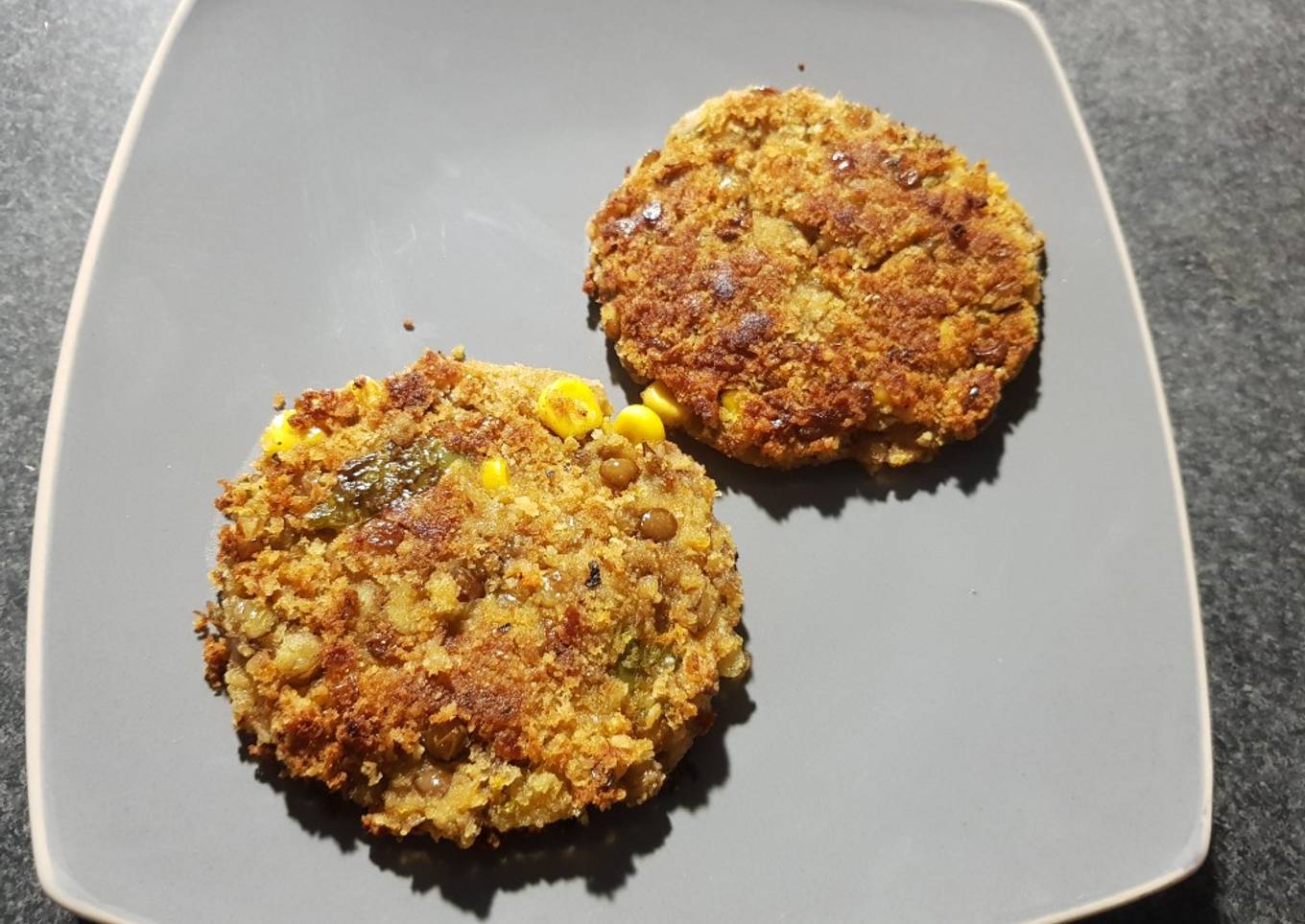 Hamburguesas de lentejas y choclo