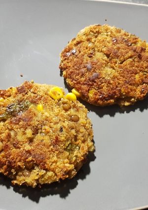 Una foto de Hamburguesas de lentejas y choclo