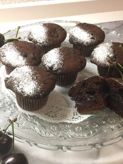 Foto di Ciocco ciocco muffin con ciliegie 🍒 (duroni)