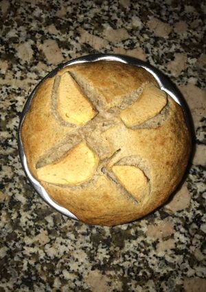 Una foto de Torta individual de manzana y canela!🍎