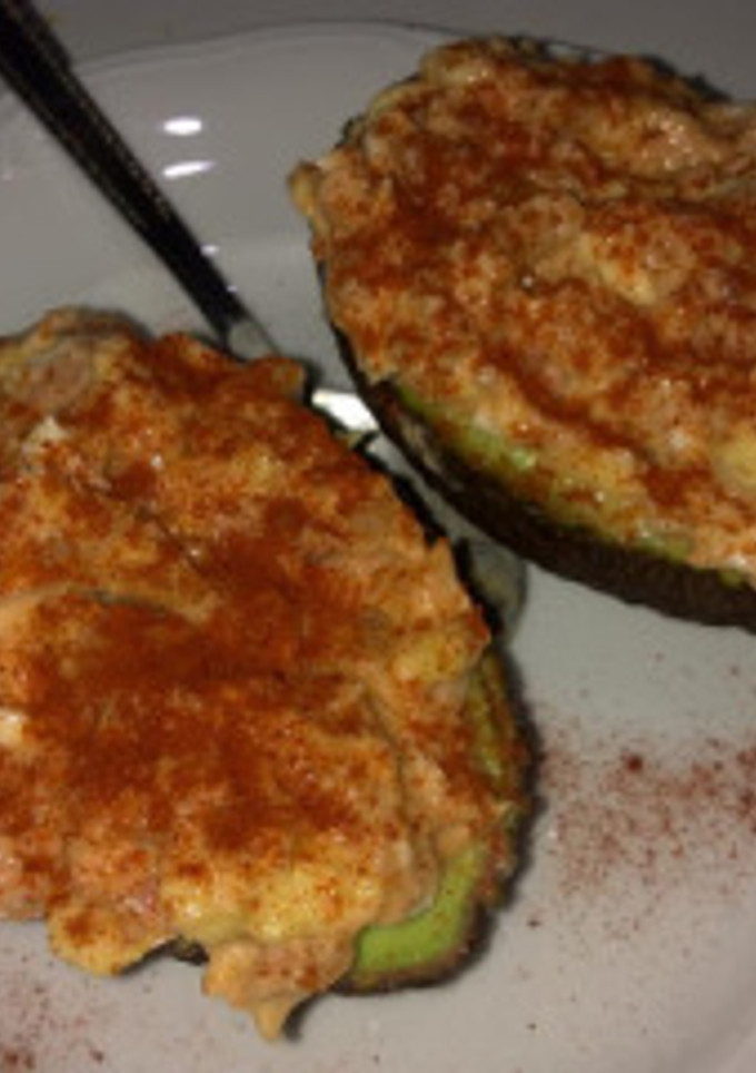 Una foto de Aguacates rellenos