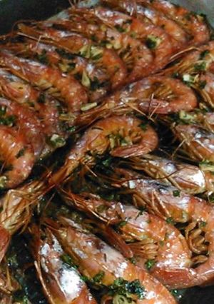 Una foto de Gambas al whisky