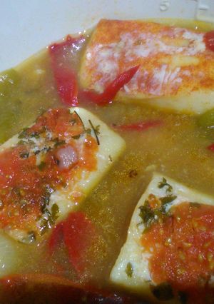 Una foto de Bacalao con verduras