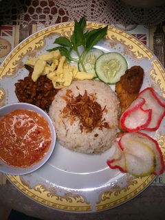 Foto resep Nasi Uduk Sambal Kacang